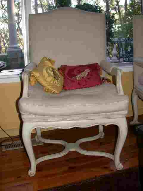French Provincial Country Farmhouse Furniture Table Chair